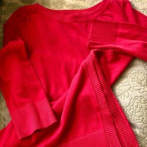 Cable & Gauge Womens Red Sweater